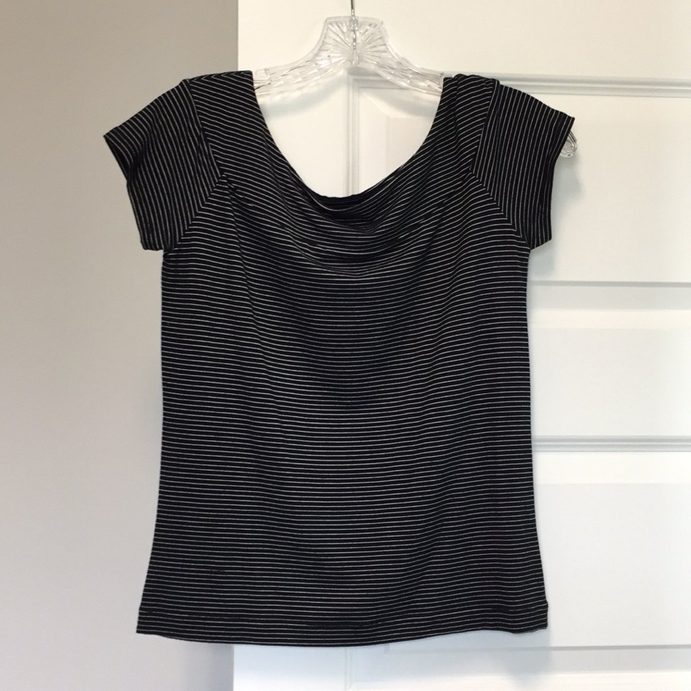 BANANA REPUBLIC Black with White Stripes Top Size S